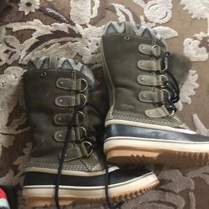 Sorel leather Winter Waterproof boots with insert